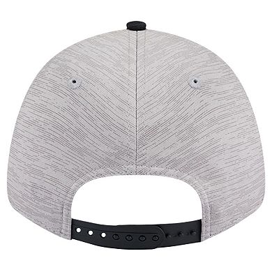 Men's New Era Heather Gray/Black Chicago Bulls Active Digi-Tech Two-Tone 9FORTY Adjustable Hat