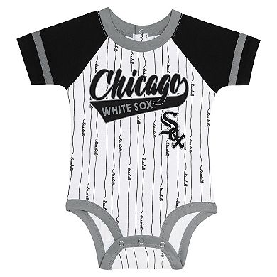 Newborn & Infant White Chicago White Sox Base Hitter Bodysuit, Bib & Bootie Set