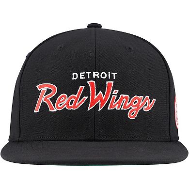 Men's Mitchell & Ness Black Detroit Red Wings Core Team Script 2.0 Snapback Hat