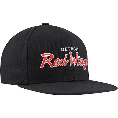 Men's Mitchell & Ness Black Detroit Red Wings Core Team Script 2.0 Snapback Hat