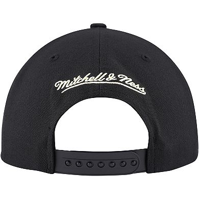 Men's Mitchell & Ness Black Chicago Blackhawks Core Team Script 2.0 Snapback Hat