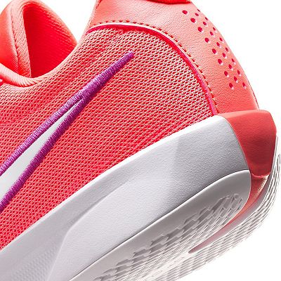 Nike G.T. Cut Academy Women's Basketball Shoes