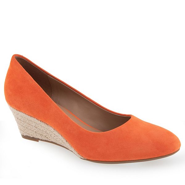 Aerosoles Iris Women's Suede Wedge Pumps