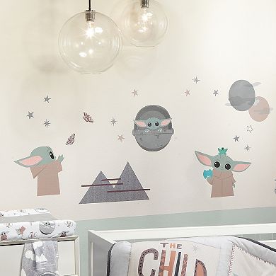 Lambs & Ivy Star Wars The Mandalorian The Child/baby Yoda Wall Decals