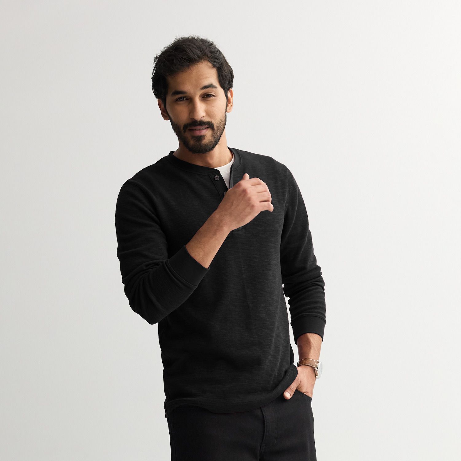 Мужская футболка Sonoma Goods For Life Long Sleeve Textured Henley, цвет: Чёрный — фото 1