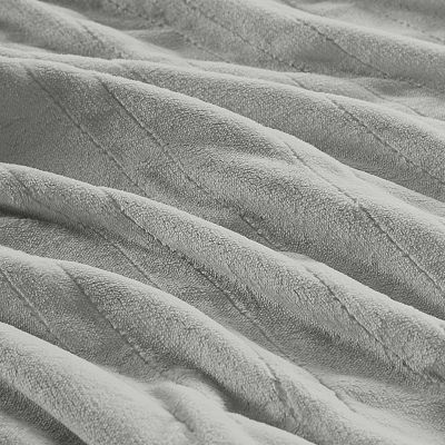 Cuddl Duds® Heated Plush Blanket