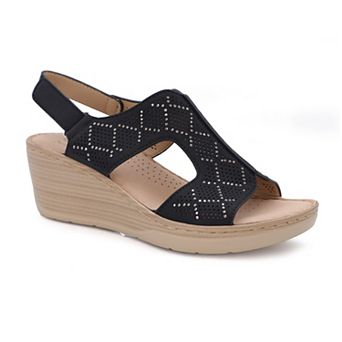 Yoki Crimson Women's Comfort Wedges