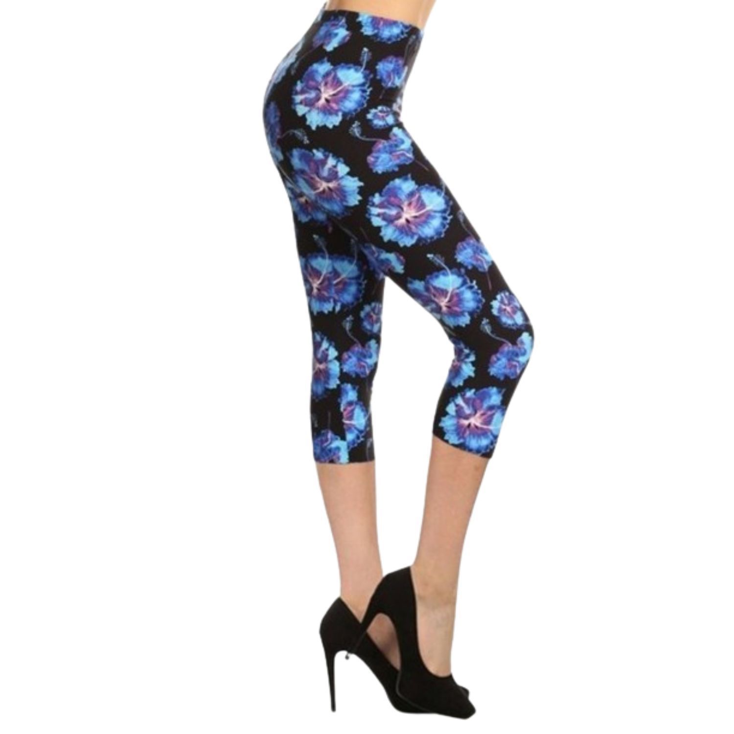 ONESIZE Multi-color Print, Cropped Capri Leggings Banded High Waist