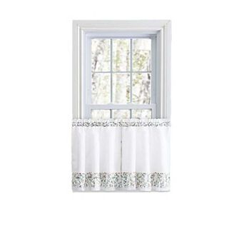 Country Floral Small Scale 1.5" Rod Pocket Floral Pattern with Ruffle Lace Edge Tier