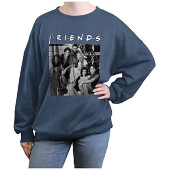 Juniors' Friends Stairs Group Photo Graphic Fleece Pullover