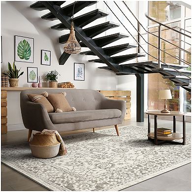 Concord Global Nizza Vase Area Rug