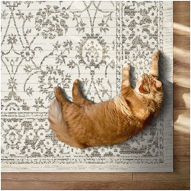 Concord Global Nizza Vase Area Rug