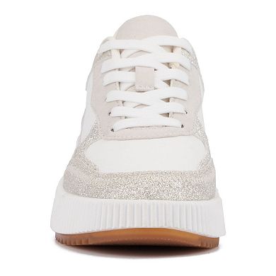 Olivia Miller Women's Beauty Queen Low Top Sneakers