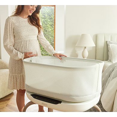 Graco SmartSoothe Luna Bassinet