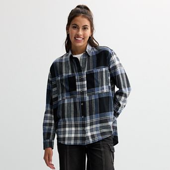 Juniors' SO® Oversized Flannel Button-Down Shirt