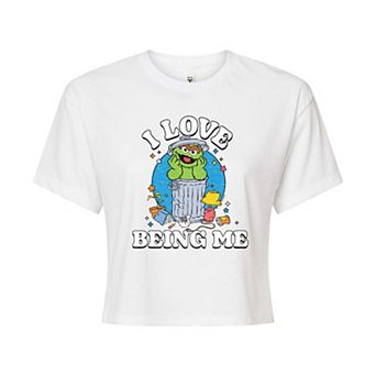 Juniors' Sesame Street Oscar the Grouch I Love Being Me Cropped Tee