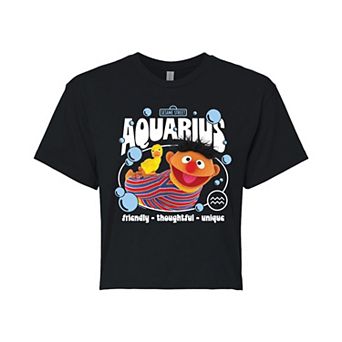 Juniors' Sesame Street Ernie Aquarius Cropped Tee
