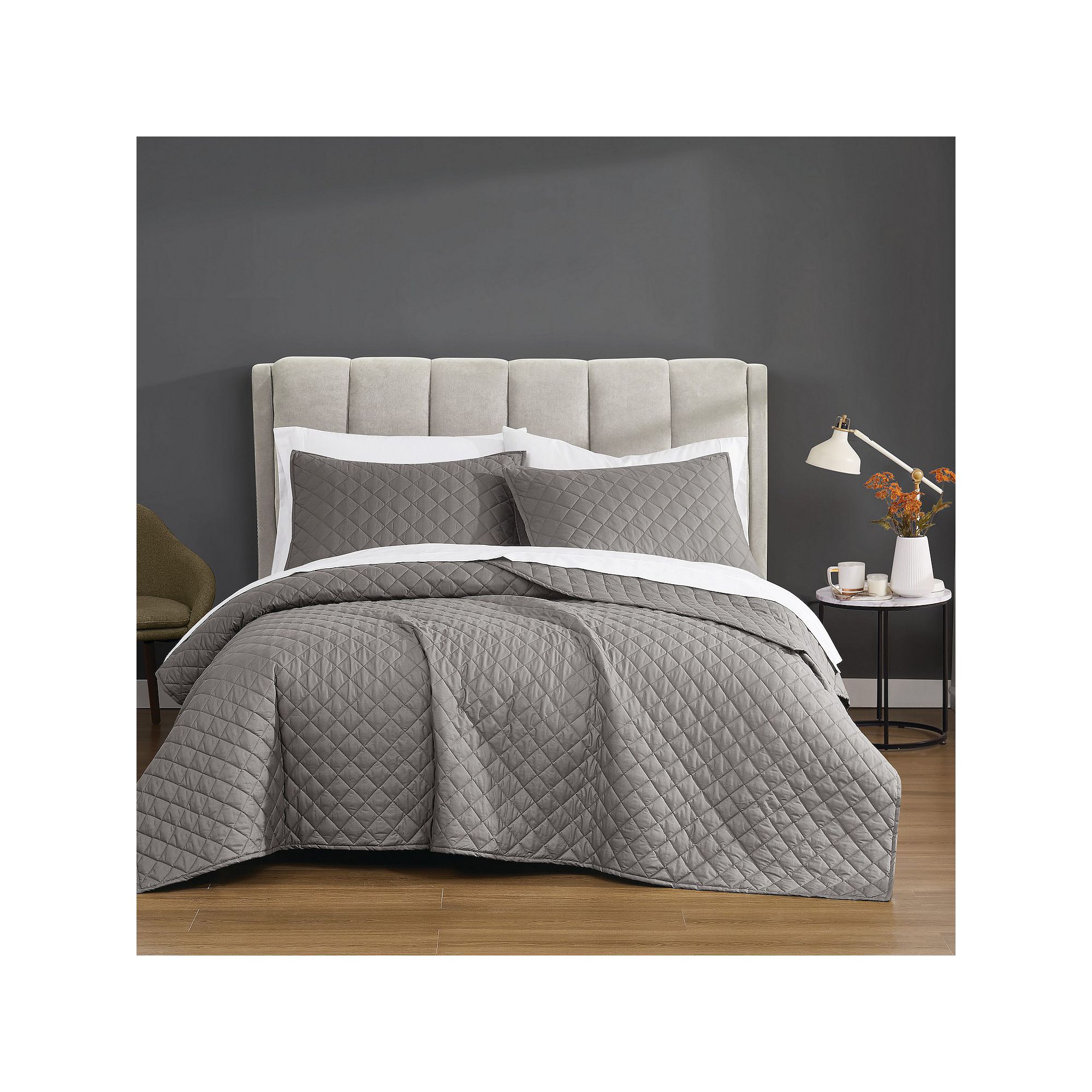 Cannon Solid Percale Quilt Set with Shams, Gray