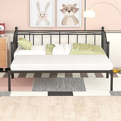 Merax Metal Daybed with Trundle
