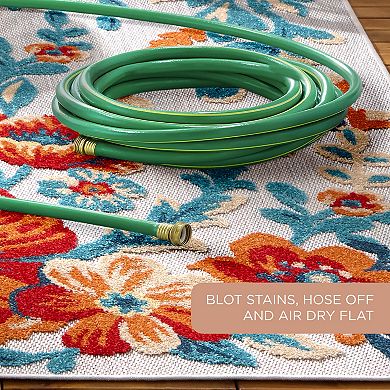 Town & Country Everyday Hibiscus Bloom Modern Floral Indoor Outdoor Area Rug