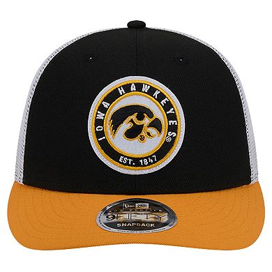 Men's New Era Black Iowa Hawkeyes Throwback Circle Patch 9FIFTY Trucker Snapback Hat