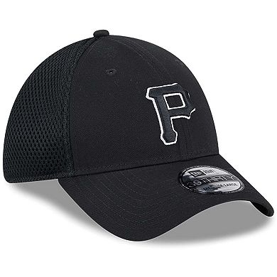 Men's New Era Pittsburgh Pirates Evergreen Black & White Neo 39THIRTY Flex Hat