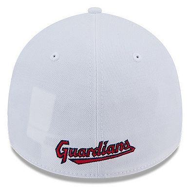 Men's New Era White Cleveland Guardians Evergreen 39THIRTY Flex Hat