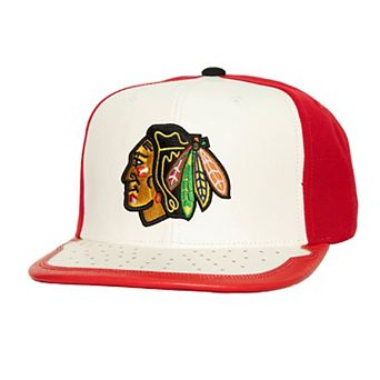 Men's Mitchell & Ness White/Red Chicago Blackhawks Day One Snapback Hat