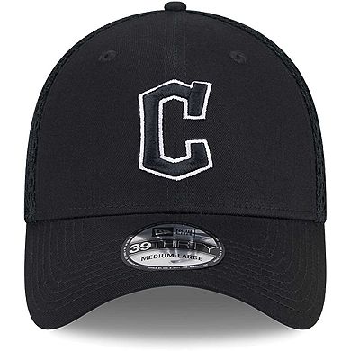 Men's New Era Cleveland Guardians Evergreen Black & White Neo 39THIRTY Flex Hat