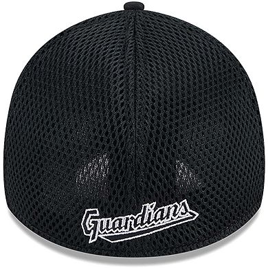 Men's New Era Cleveland Guardians Evergreen Black & White Neo 39THIRTY Flex Hat