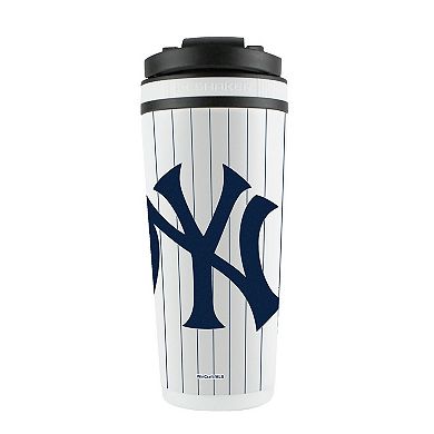 WinCraft New York Yankees 26oz. 4D Stainless Steel Ice Shaker Bottle