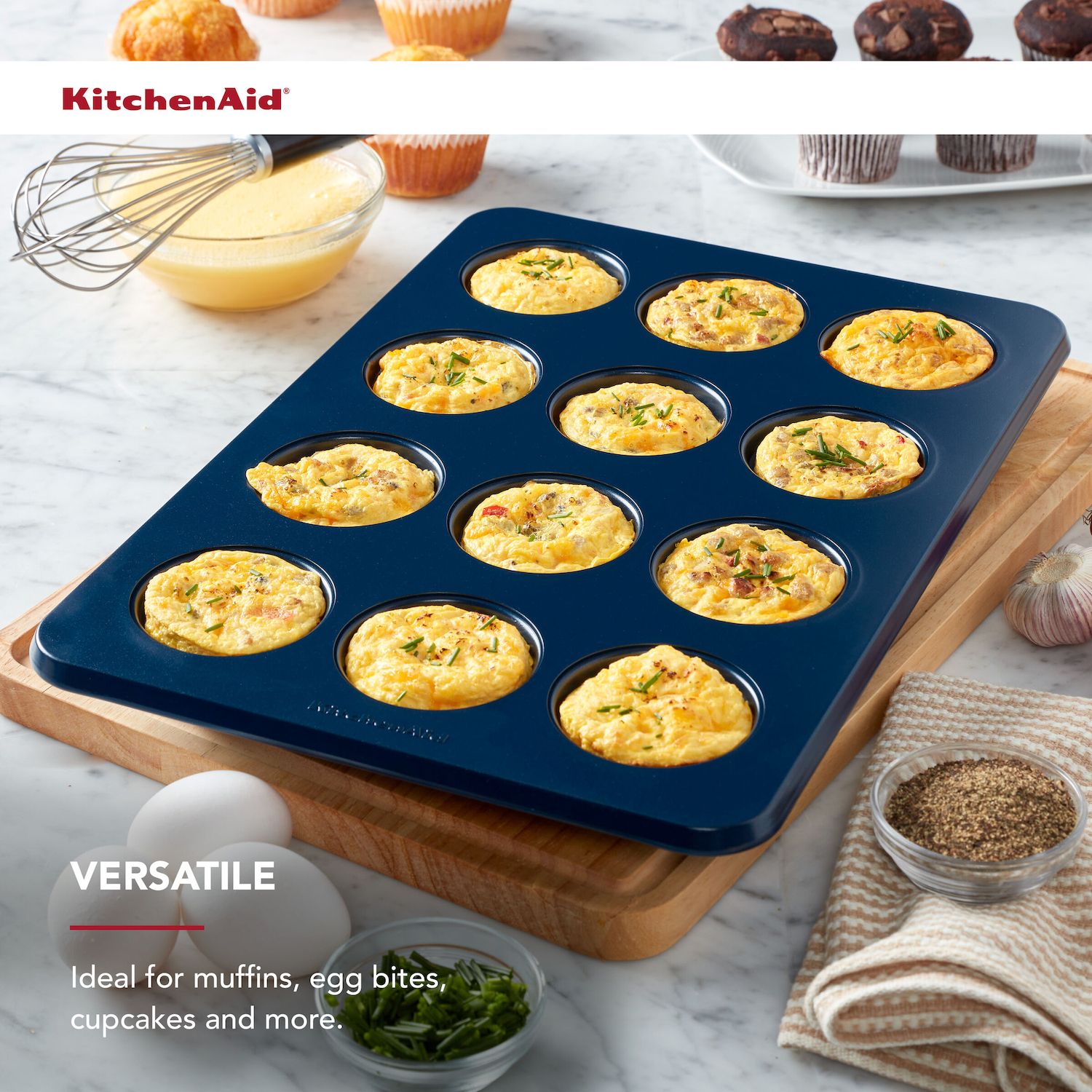Nonstick 12-Cup Muffin Pan - Thumbnail 4
