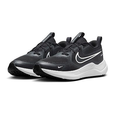 Nike Cosmic Runner Big Kid Running Shoes
