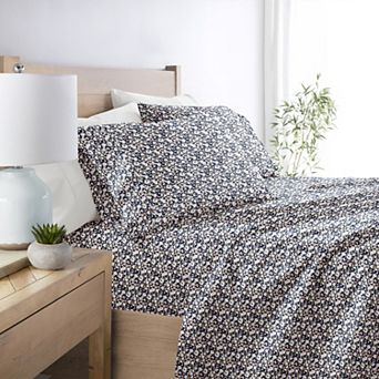 Urban Loft's Delicate Bloosoms Floral 4 pc Sheet Set