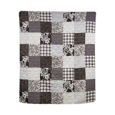 Donna Sharp Indiana Farmhouse Throw Blanket