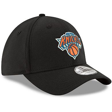 Men's New Era Black New York Knicks Official Team Color 39THIRTY Flex Hat