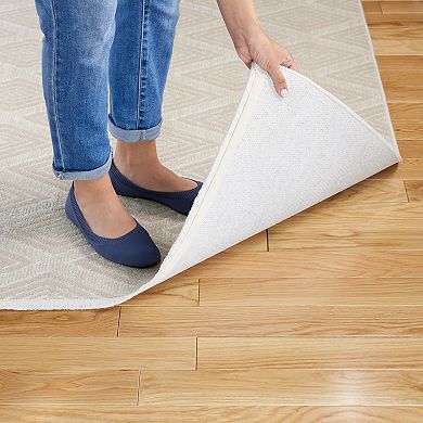 Town and Country Everyday Rein Solid Diamond Everwash™ Washable Area Rug with Non-Slip Backing