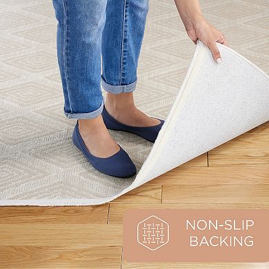 Town & Country Everyday Rein Solid Diamond Everwash™ Washable Area Rug with Non-Slip Backing