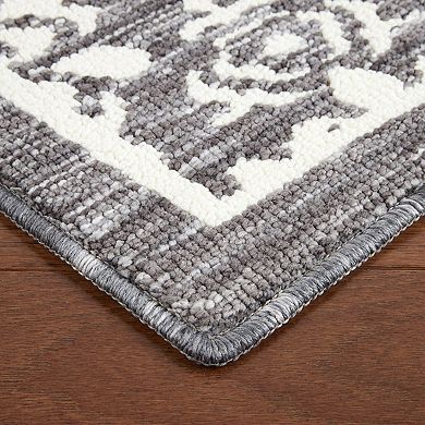 Town and Country Everyday Walker Damask Medallion Everwash™ Washable Multi-Use Decorative Rug