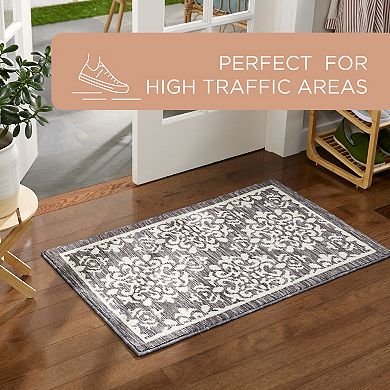 Town and Country Everyday Walker Damask Medallion Everwash™ Washable Multi-Use Decorative Rug