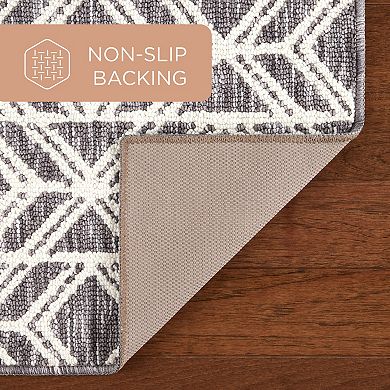 Town & Country Everyday Walker Modern Stripe Everwash™ Washable Multi-Use Decorative Rug