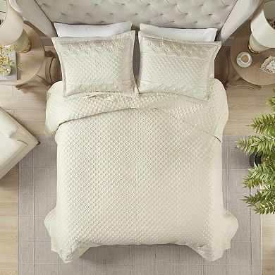 Croscill Versailles Quilt Set with Shams