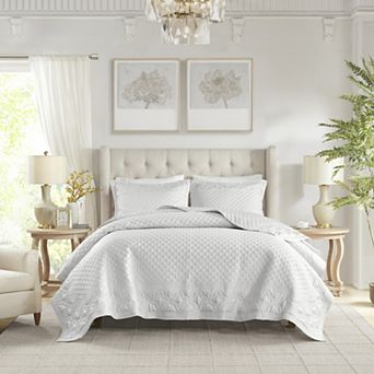 Croscill Versailles Quilt Set with Shams