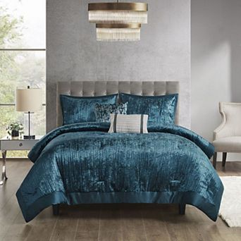 Madison Park Reagan 5 pc Crinkle Velvet Comforter Set with Throw Pillows