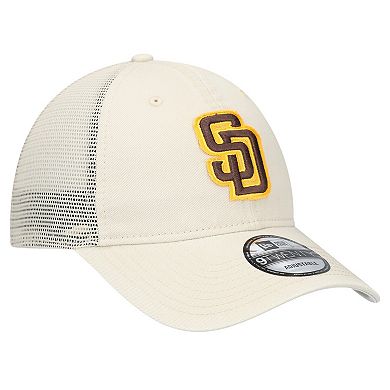 Men's New Era Stone San Diego Padres Game Day 9TWENTY Adjustable Trucker Hat