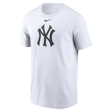 Men's Nike White New York Yankees Fuse Logo T-Shirt