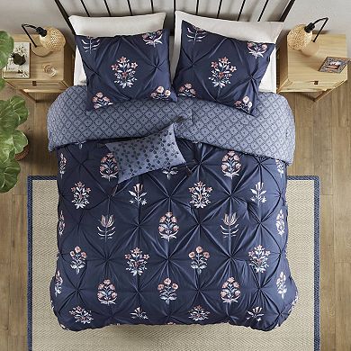 Madison Park Peony 4-Piece Pintuck Comforter Set with Throw Pillow