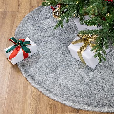Northlight 48 in. Silver Faux Fur Christmas Tree Skirt