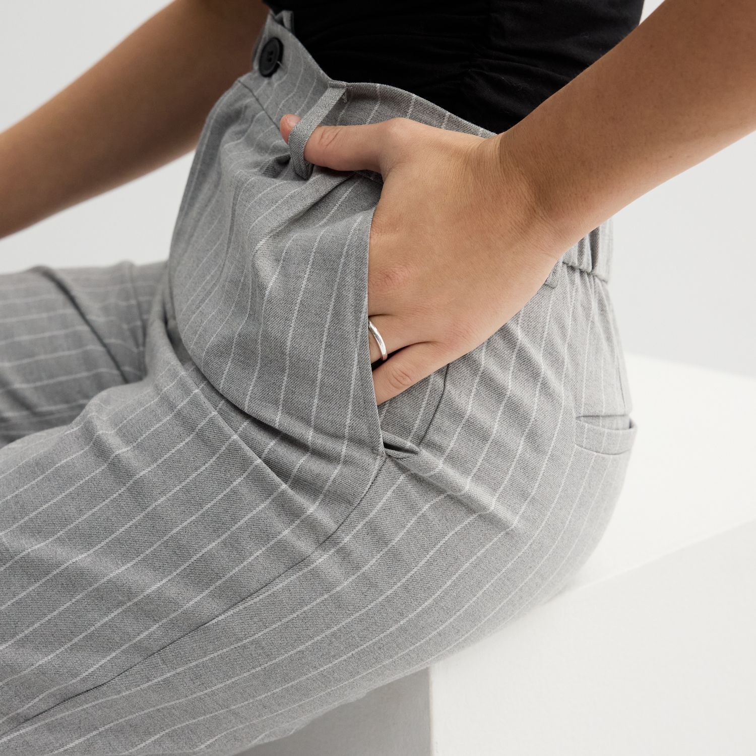 Pantalon Tailleur Bobby J Juniors Taille 5 - Rayé Noir & Blanc - Occasion Très Bon état