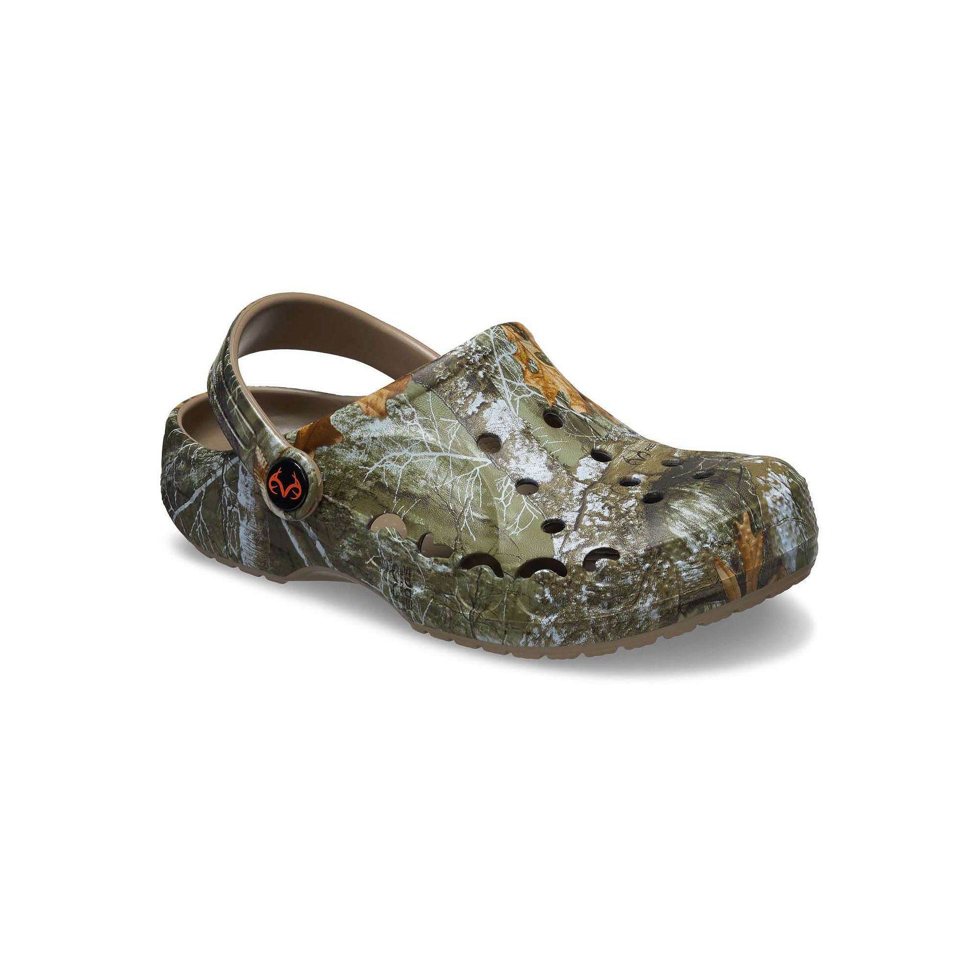 Crocs Realtree Edge Baya Clogs, Boys, Size: 1, Multi